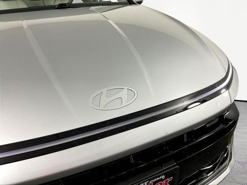 Used 2025 Hyundai Sonata SEL FWD image 32