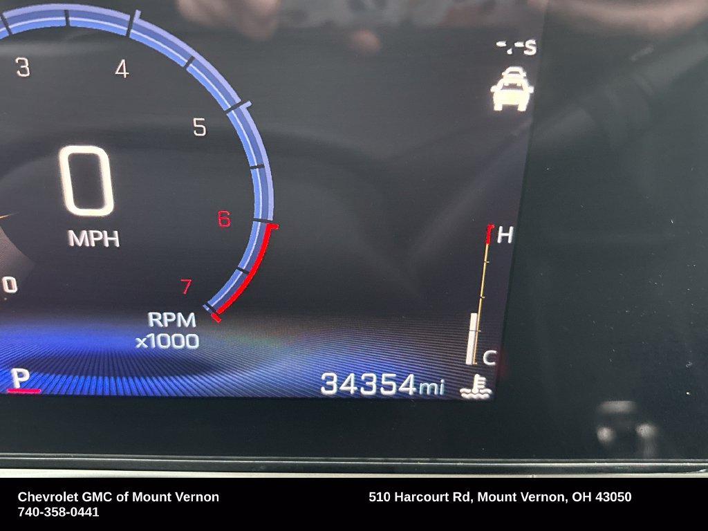 Used 2025 Chevrolet Trax LT FWD image 19