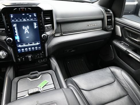 Used 2021 RAM 1500 Limited w/ Night Edition image 37