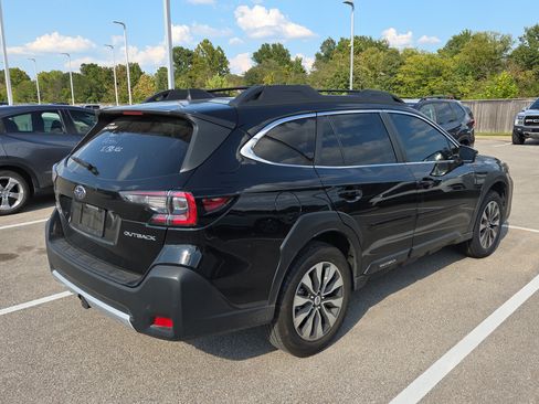 Certified 2024 Subaru Outback Limited AWD/4WD image 8