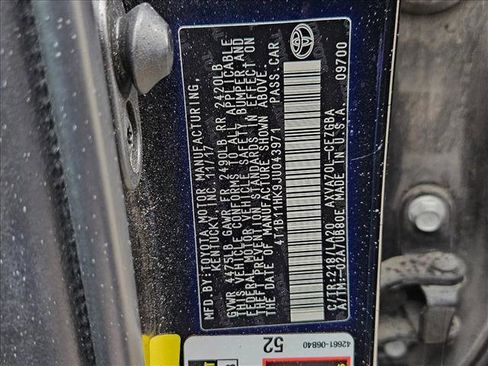 Used 2018 Toyota Camry XLE image 22