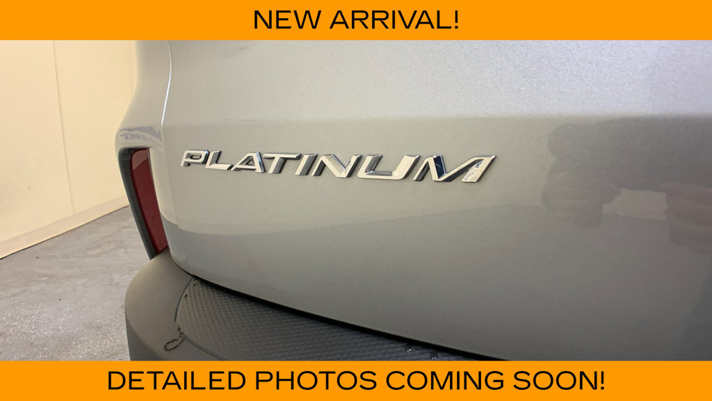 Certified 2023 Ford Escape Platinum w/ Premium Technology Package AWD/4WD image 18