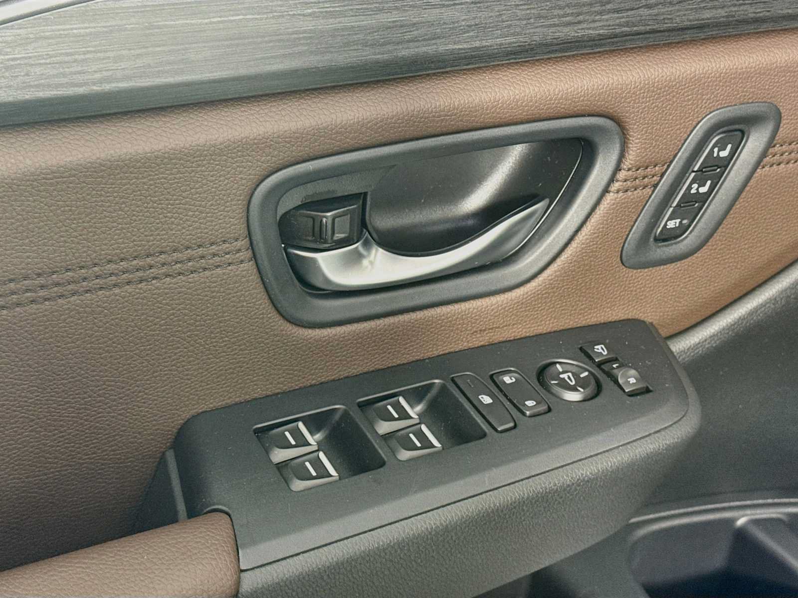 Used 2026 Honda Pilot Touring image 18