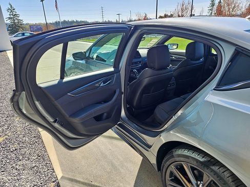 New 2026 Cadillac CT5 V w/ Technology Package AWD/4WD image 15