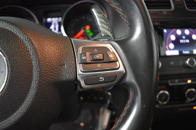Used 2014 Volkswagen GTI Driver's Edition FWD image 14