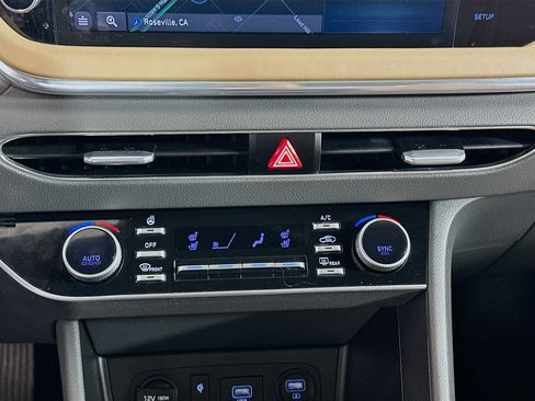 Used 2020 Hyundai Sonata Limited FWD image 23