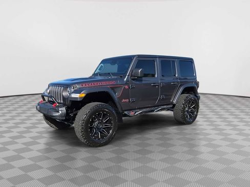 Used 2021 Jeep Wrangler Unlimited Rubicon w/ Uconnect 4C Nav & Sound Group AWD/4WD image 4