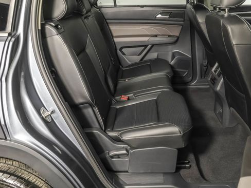 Used 2023 Volkswagen Atlas SE AWD/4WD image 42