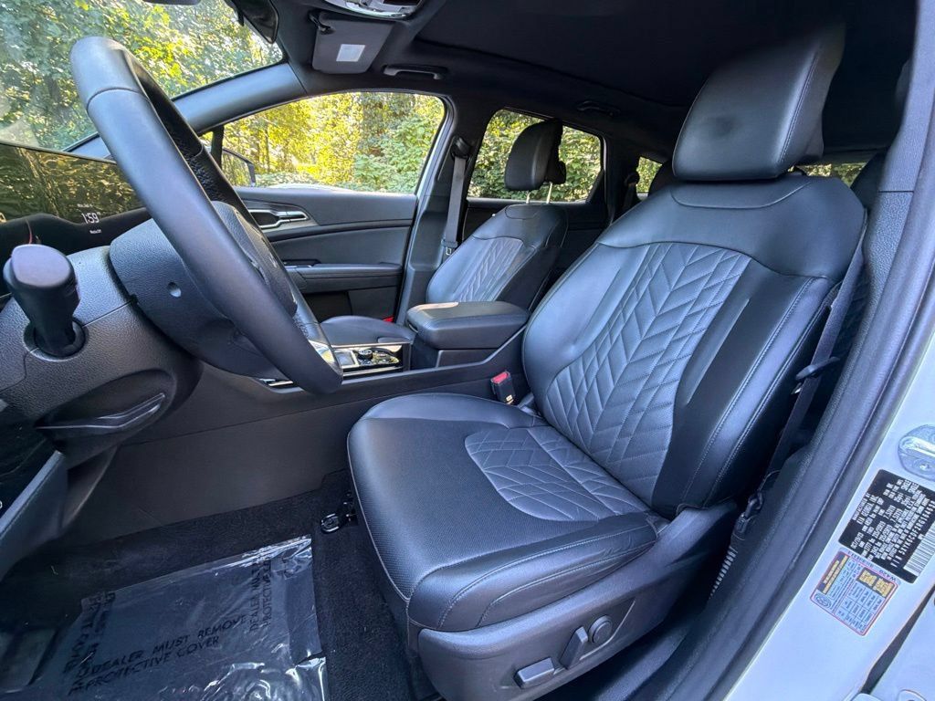 Used 2024 Kia Sportage X-Line w/ X-Line Premium Package AWD/4WD image 17