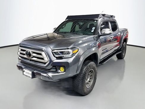 Used 2022 Toyota Tacoma Limited image 1