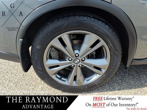 Used 2019 Nissan Murano Platinum AWD/4WD image 24
