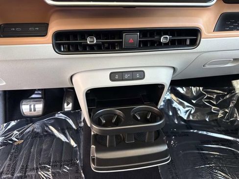 Used 2025 Volkswagen ID. Buzz 1st Edition AWD/4WD image 27