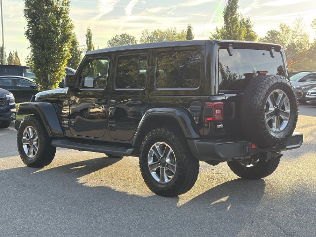 Used 2022 Jeep Wrangler Unlimited Sahara w/ Cold Weather Group AWD/4WD image 5
