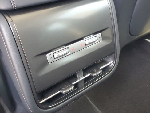 New 2026 Lincoln Nautilus Reserve AWD/4WD image 30