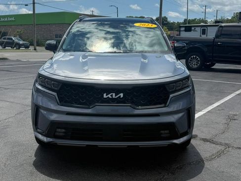 Used 2023 Kia Sorento SX FWD image 2