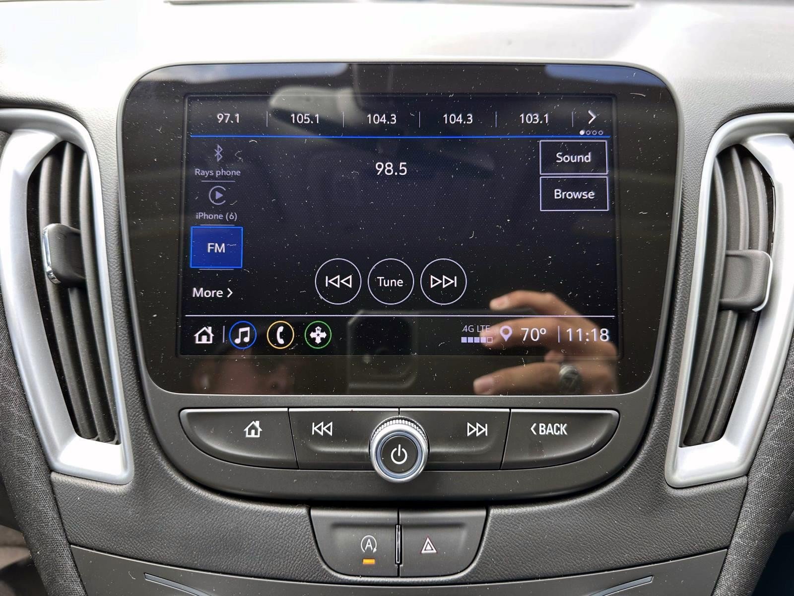Used 2024 Chevrolet Malibu RS FWD image 20