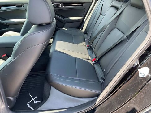 Used 2025 Honda Civic Sport image 15