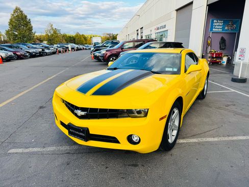 Used 2011 Chevrolet Camaro LT image 10
