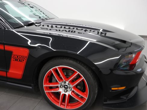 Used 2012 Ford Mustang Boss 302 RWD image 24