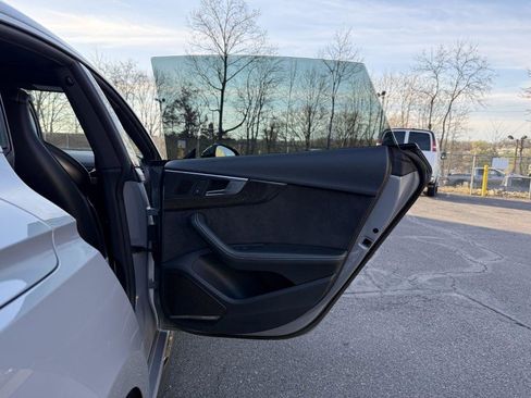 Used 2019 Audi RS 5 Sportback w/ Dynamic Plus Package image 22