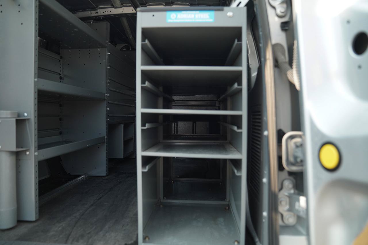 Used 2022 Ford Transit Connect XLT FWD image 18