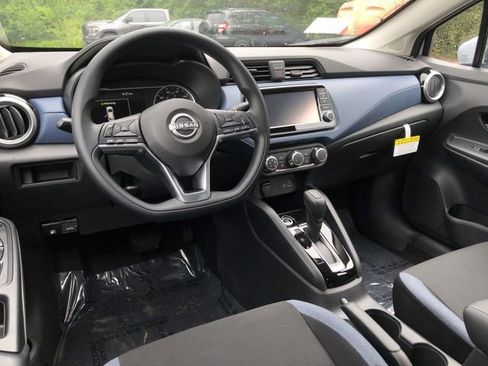 New 2025 Nissan Versa SV w/ Trunk Package image 17