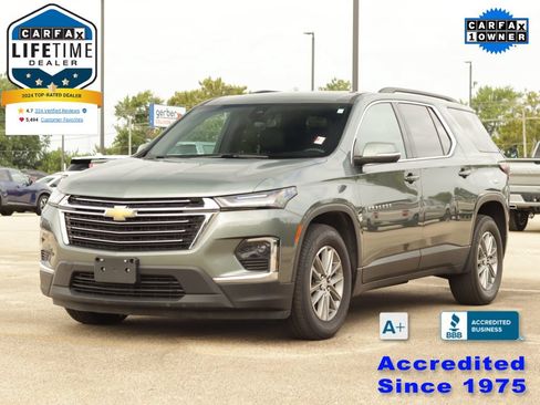 Used 2023 Chevrolet Traverse LT w/ LPO, Floor Liner Package AWD/4WD image 3