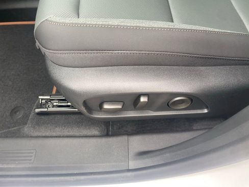 New 2026 GMC Terrain AT4 AWD/4WD image 10