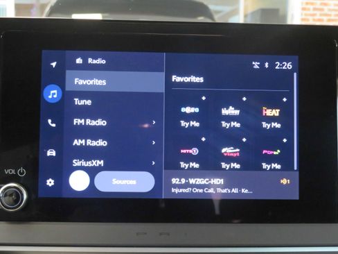 Used 2025 Toyota Prius LE image 43