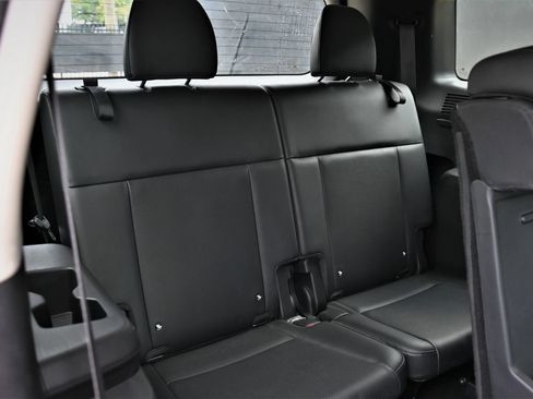 Used 2024 Hyundai Santa Fe SEL FWD image 20