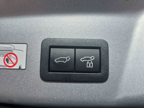 Certified 2025 Toyota Prius Limited image 13