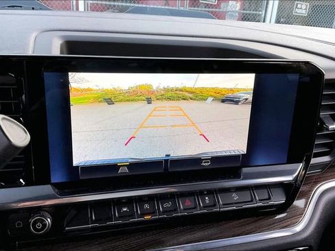 Used 2024 Chevrolet Silverado 1500 LT Trail Boss w/ Protection Package image 11