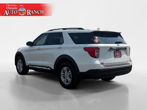 Certified 2023 Ford Explorer XLT AWD/4WD image 3
