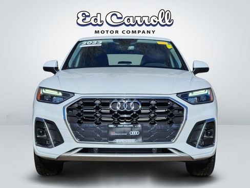 Used 2023 Audi Q5 2.0T Premium w/ Convenience Package image 2