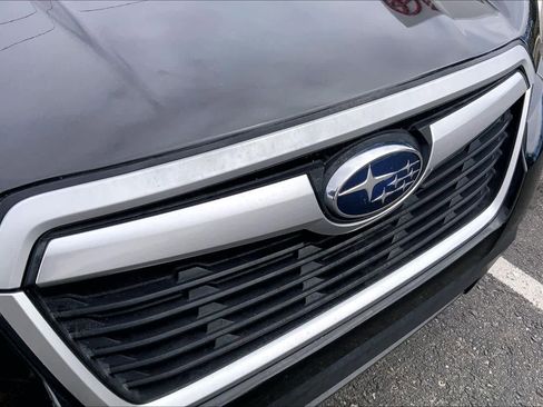 Used 2020 Subaru Forester Premium image 28