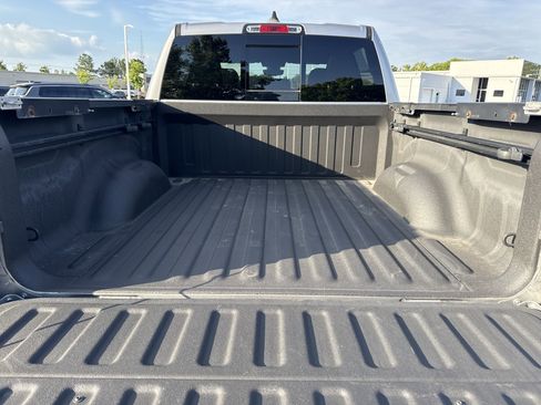 Used 2021 RAM 1500 Big Horn AWD/4WD image 30
