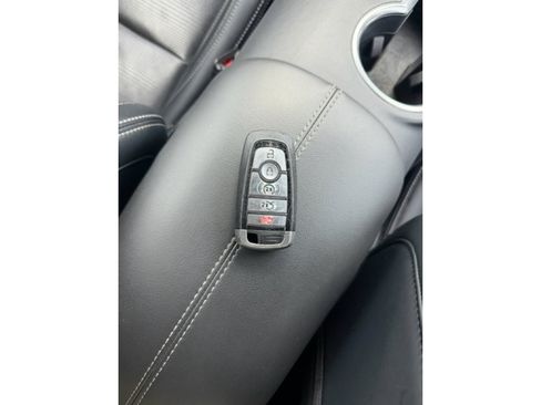 Used 2024 Ford Mustang GT Premium RWD image 31