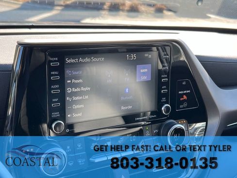 Used 2022 Toyota Highlander XLE image 41