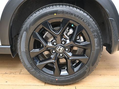 Used 2023 Honda HR-V Sport image 12