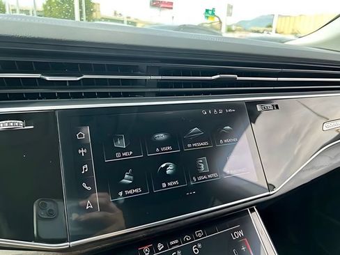 Used 2023 Audi Q8 Premium Plus AWD/4WD image 30