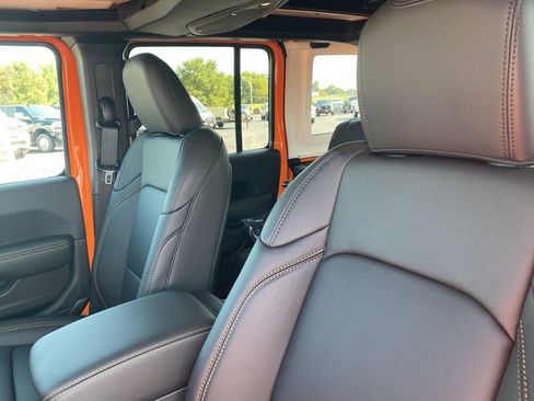 New 2025 Jeep Wrangler Sahara image 13