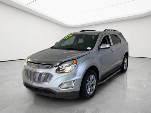 Used 2017 Chevrolet Equinox LT w/ Convenience Package AWD/4WD image 1