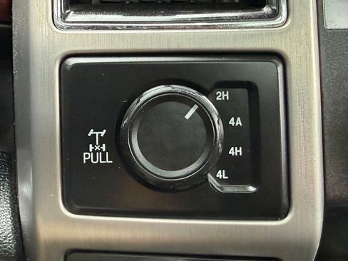 Used 2018 Ford F150 Platinum w/ Equipment Group 701A Luxury AWD/4WD image 61