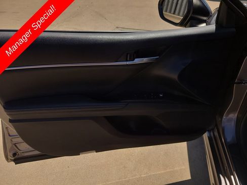 Used 2024 Toyota Camry XSE FWD image 16