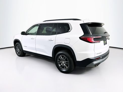 Used 2025 GMC Acadia Elevation image 5