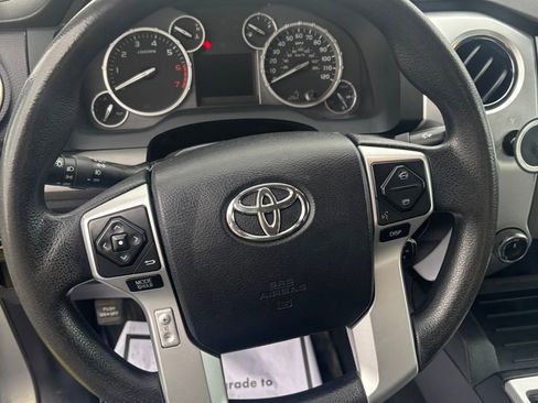 Used 2016 Toyota Tundra SR5 image 16