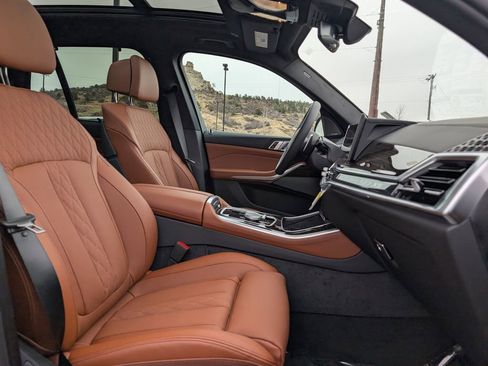 New 2026 BMW X5 xDrive40i w/ M Sport Package image 22