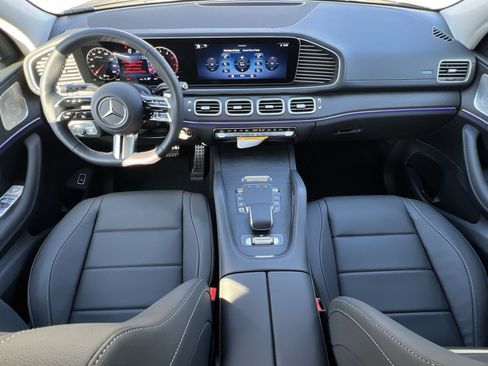 New 2026 Mercedes-Benz GLS 450 4MATIC image 21