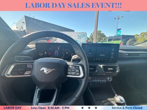 Used 2024 Ford Mustang GT RWD image 13