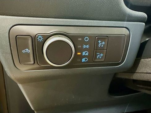 Certified 2022 Ford Maverick Lariat w/ Lariat Luxury Package image 18